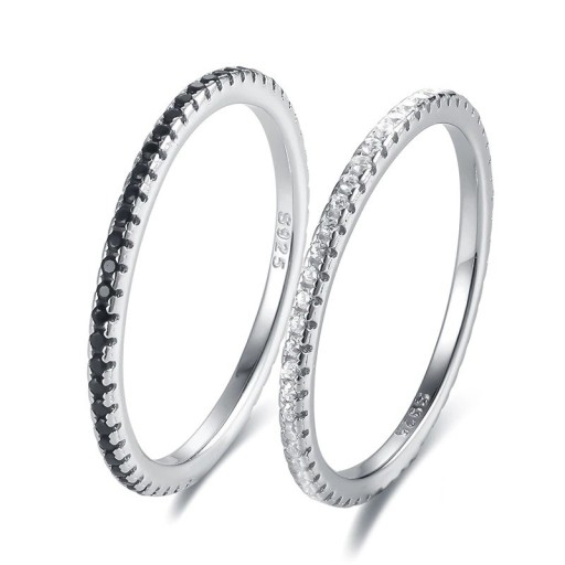 Dame ring med zirkoner D915