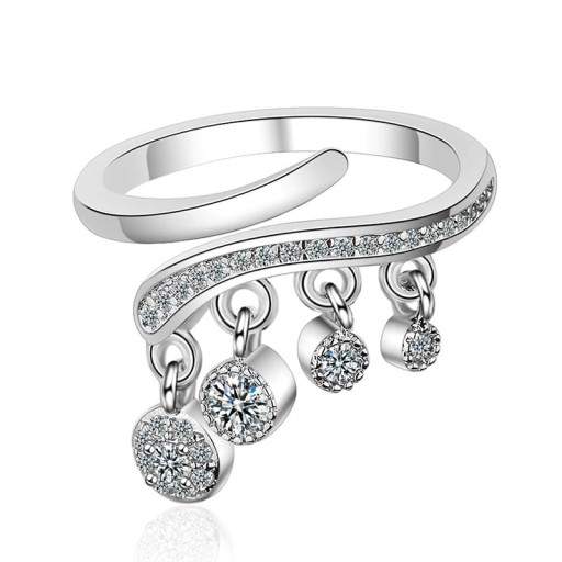 Dame ring med zirkoner D942