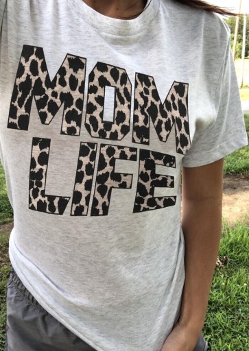 Dame-T-shirt med MOM LIFE-print