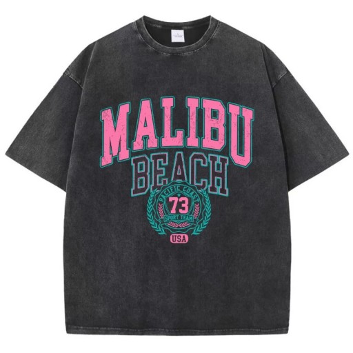 Dame T-shirt med vintageprint MALIBU BEACH Løs pasform Sommer streetwear top Retro stil Afslappet tøj Moderigtigt sporty design