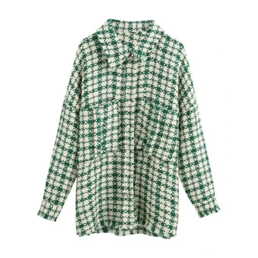 Damen Oversize Hemd mit langen Ärmeln Karomuster in Grün und Cremefarbig Brusttaschen mit Klappen Fransige Säume Polyester