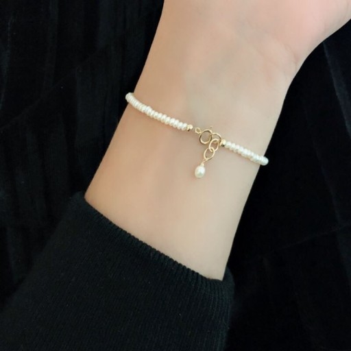 Damen-Perlenarmband A2436