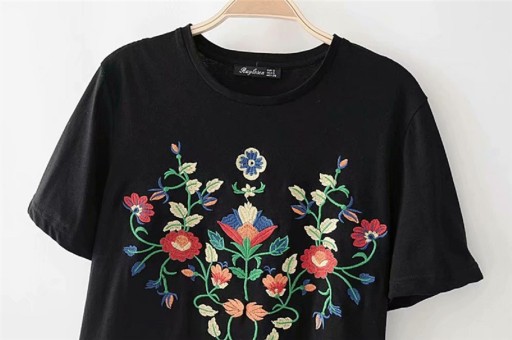 Damen-T-Shirt mit Blumen A960