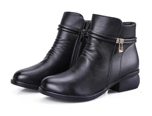 Damen-Winterstiefeletten mit Fell A3