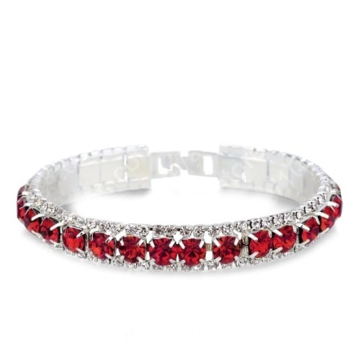 Damenarmband mit Steinen