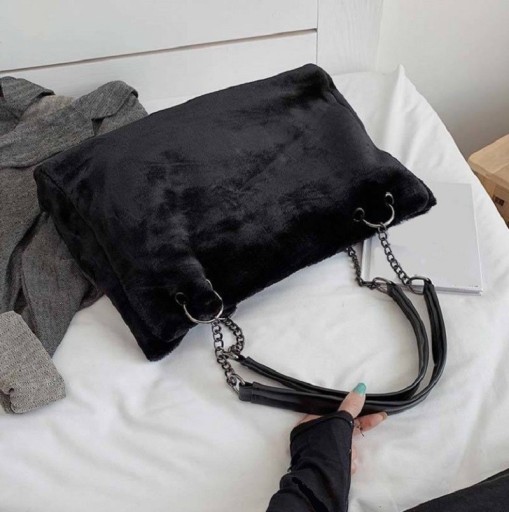 Damenhandtasche aus Kunstfell M886