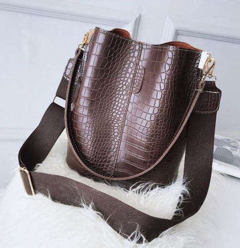 Damenhandtasche mit Schlangenmuster M676
