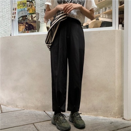 Damenhose mit hoher Taille D10