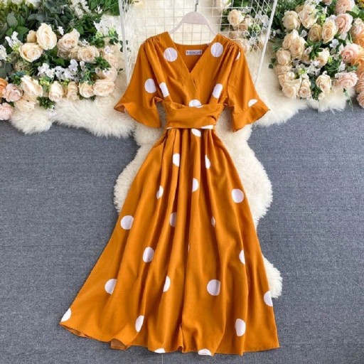 Damenkleid mit Punkten P809