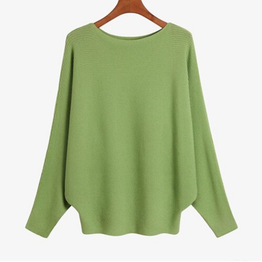 Damenpullover mit Fledermausärmeln