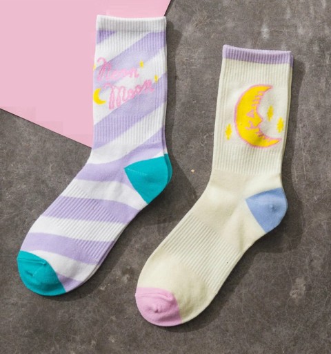 Damensocken mit dem Mond