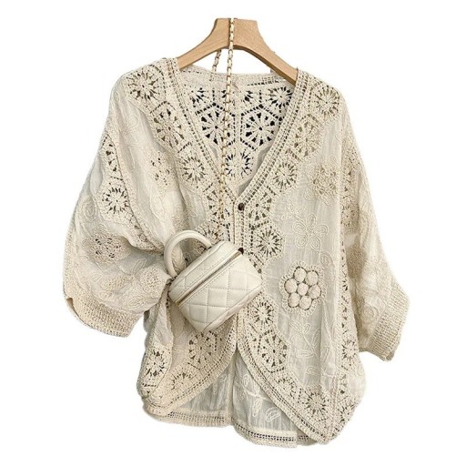 Dames gehaakte cardigan in beige met V-hals en knopen met bloemenmotief zomertrui voor topjes en jurken universele maat