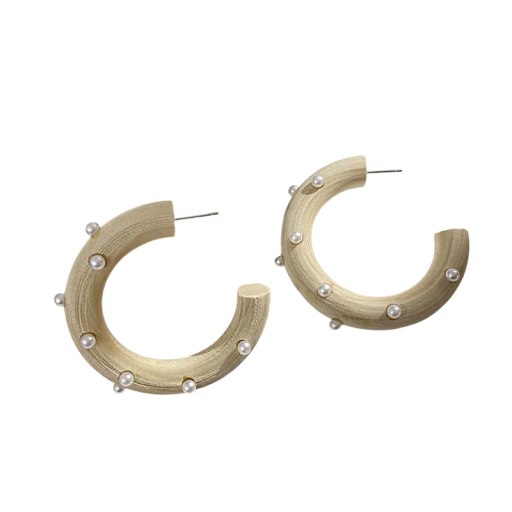 Dames hangende oorbellen rond met houten kralen beige met versiering van pareltjes voor dagelijks gebruik en als elegante accessoire