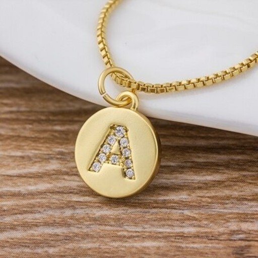 Dames ketting met letter C1017