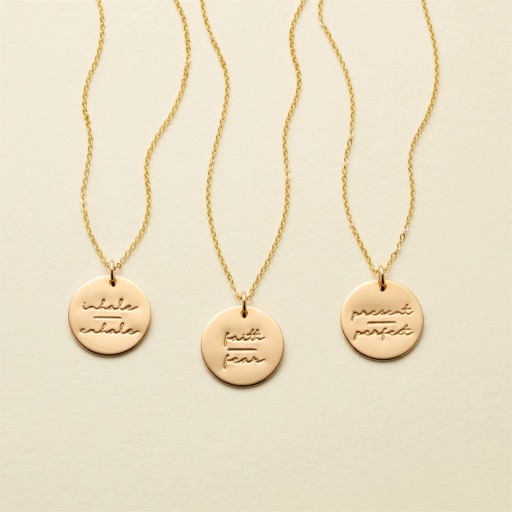 Dames ketting met opschrift C1080