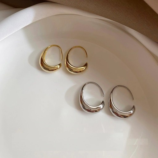 Dames oorbellen letter C