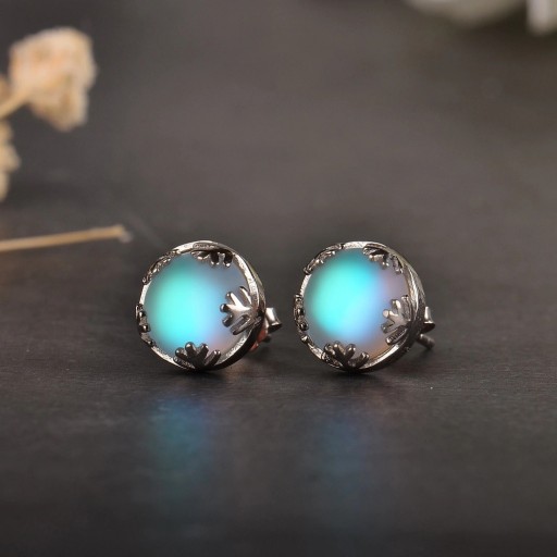 Dames oorbellen met blauwe kristal