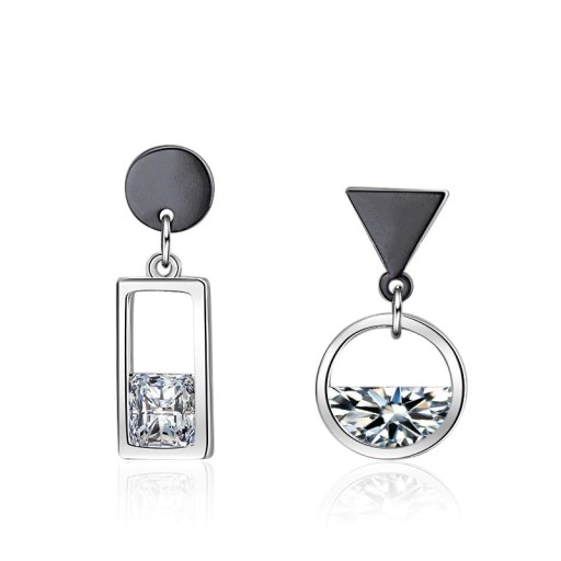 Dames oorbellen met hanger R132