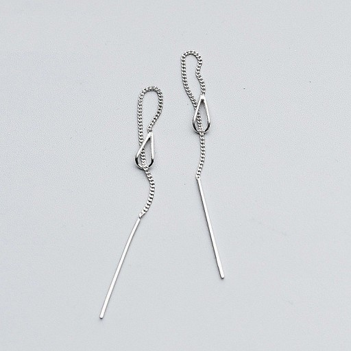 Dames oorbellen met hanger R47