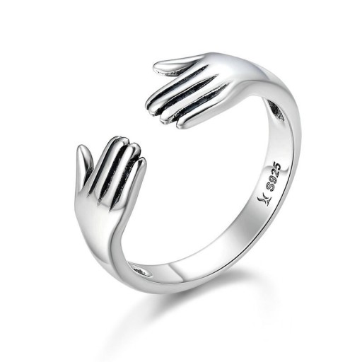 Dames ring handen D1824