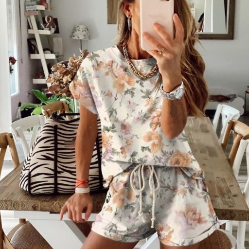 Dames T-shirt en short B911