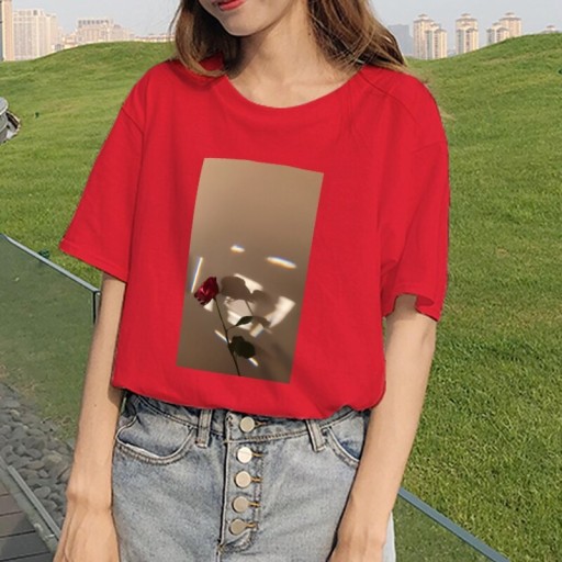 Dames T-shirt met rozenprint B402