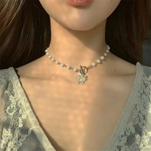 Dames vlinder ketting D57