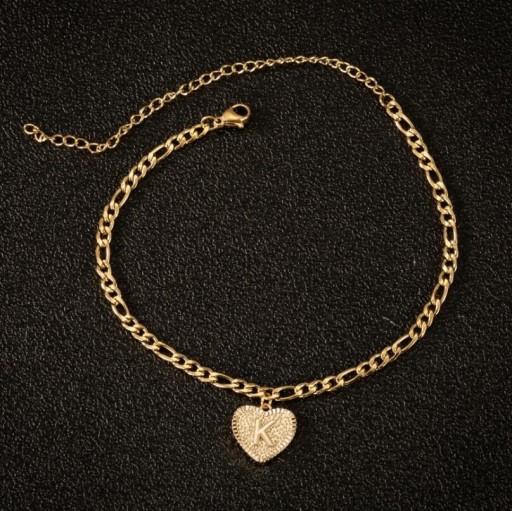 Damesarmband met de letter H654