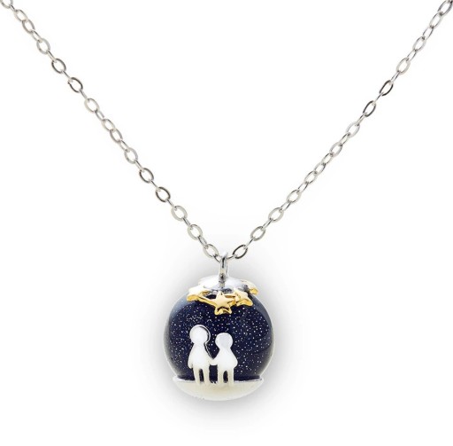Damesketting met avondlucht