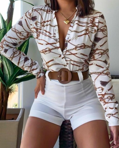 Dameskjorte og shorts B1272