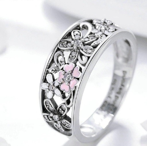 Damesring met bloemen D1131