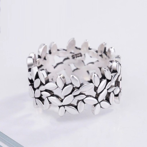 Damesring met bloemen D2986