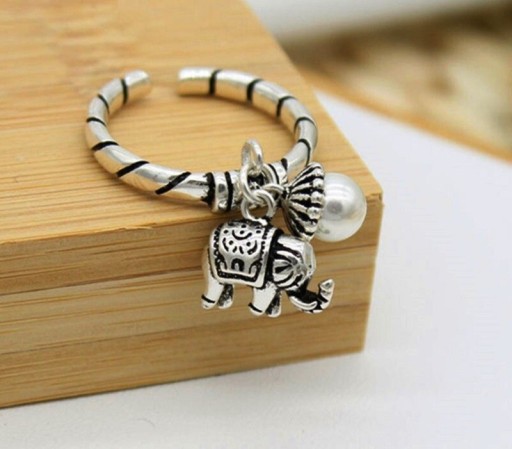 Damesring met olifant D2999