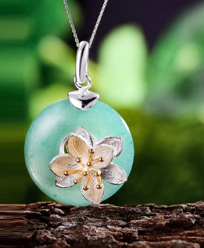 Damhalsband med runt hänge D676