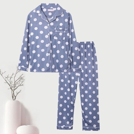 Dampyjamas med prickiga P3135