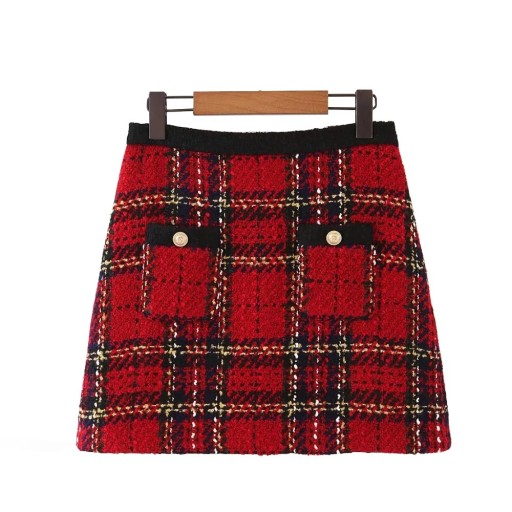 Dámska áčková mini sukňa s červeným kostkovaným vzorom Dve predné vrecká so zlatými gombíkmi Štruktúrovaná tkanina Bavlna a polyester