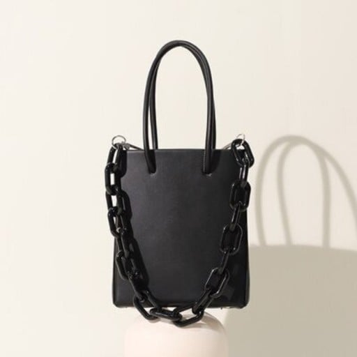 Dámská malá kabelka do ruky s ozdobným masivním řetězem Hranatý tvar Dvě ucha Umělá kůže a polyester Rozměry 16 x 19 x 6 cm