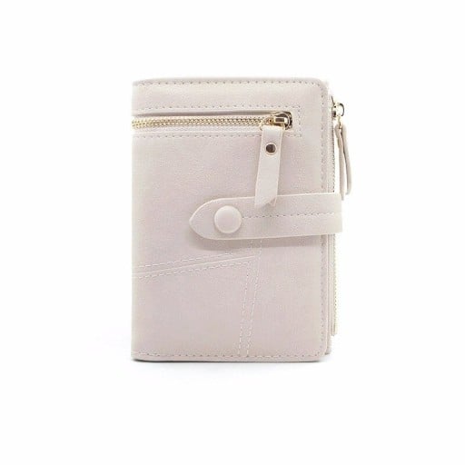 Dámská malá peněženka z umělé kůže na výšku Zapínání páskem na patentku Přední kapsa na zip Boční zip Rozměr 14 x 10 x 2,5 cm