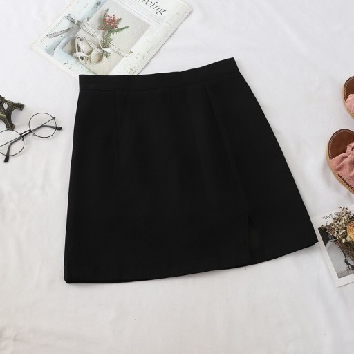 Dámska mini sukňa s rázporkom G108