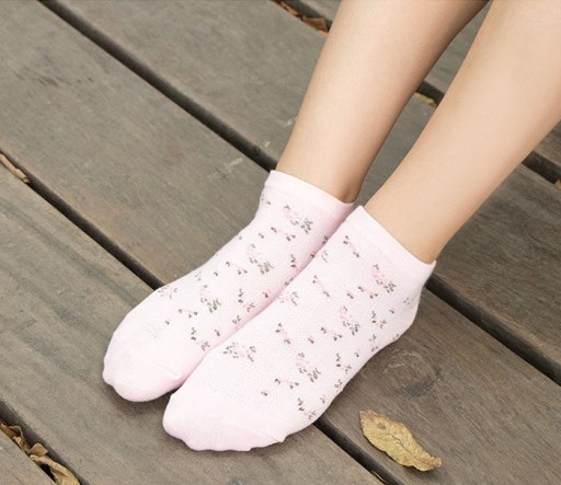 Dámske ponožky s výšivkami - 5 párov