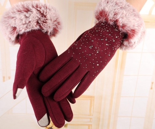 Dámske zimné rukavice s kožušinkou