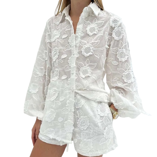 Damskottad bomullssats med blus och shorts Blomsterbroderi Lång ärm Skjortkrage och knappar Plastiska 3D-blommor Vit För sommaren och fritid