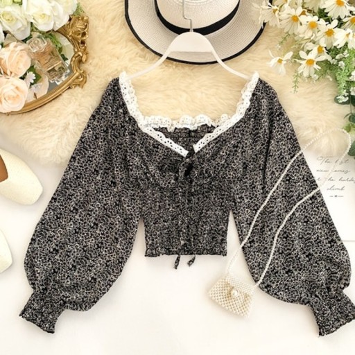 Dámský crop top s krajkou A313