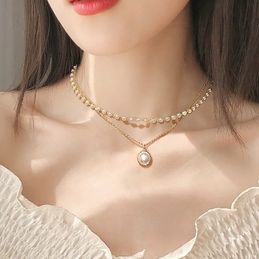 Dámsky dvojitý náhrdelník s perlami