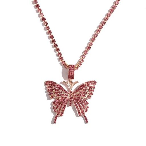 Dámsky kamienkový náhrdelník s motýľom