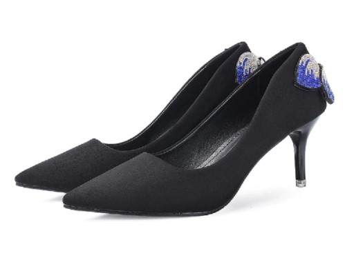 Décolleté in suede con fiocco J1761