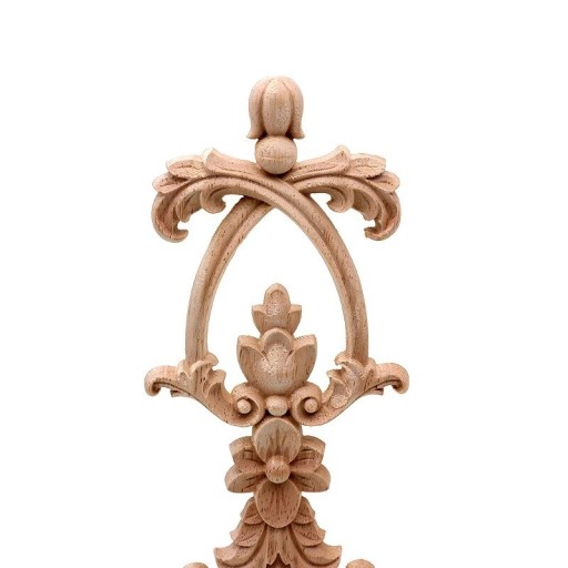 Decoração em madeira esculpida