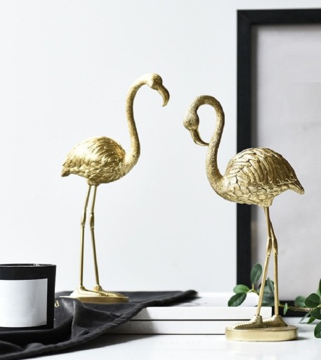 Decoração flamingo dourado