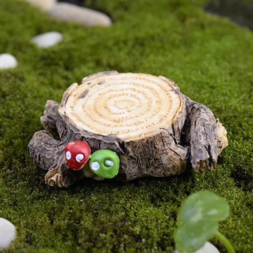 Decoración de tocón de árbol en miniatura