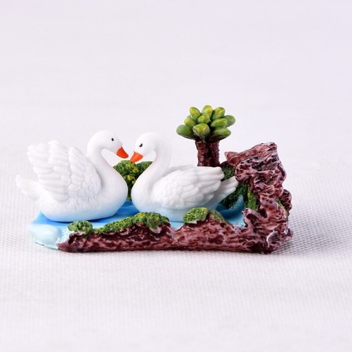 Décoration avec des cygnes